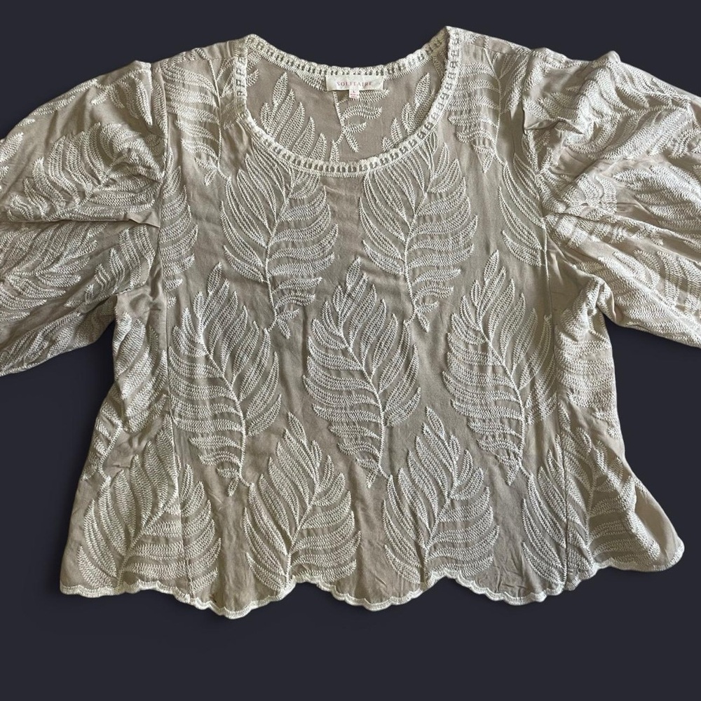 Leaf Pattern Cream Top